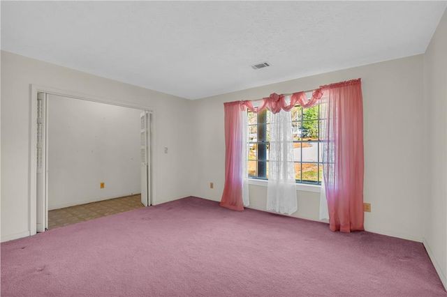 1999 Sewing Circle, Lithonia, GA 30058