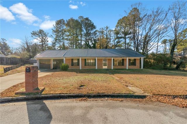 1999 Sewing Circle, Lithonia, GA 30058