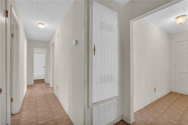 1999 Sewing Circle, Lithonia, GA 30058