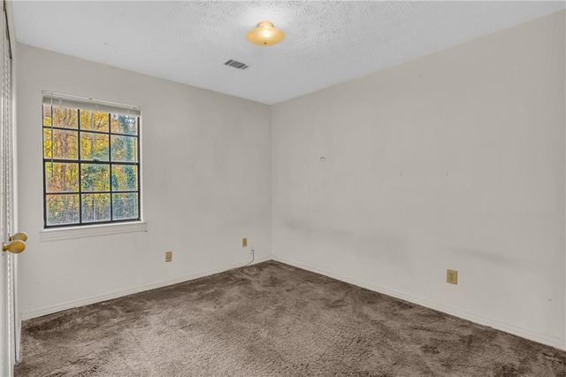 1999 Sewing Circle, Lithonia, GA 30058