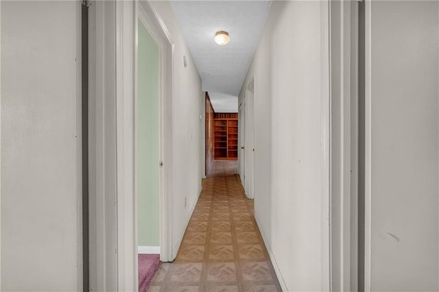 1999 Sewing Circle, Lithonia, GA 30058