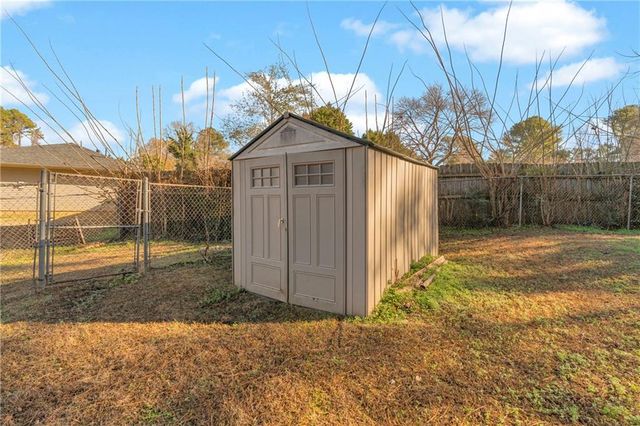 1999 Sewing Circle, Lithonia, GA 30058