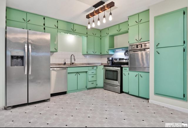 6224 Walker Avenue, Lincoln, NE 68507