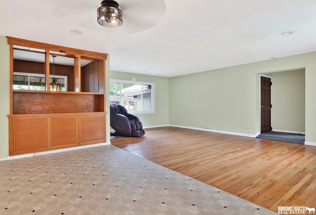 6224 Walker Avenue, Lincoln, NE 68507