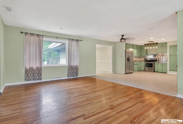6224 Walker Avenue, Lincoln, NE 68507