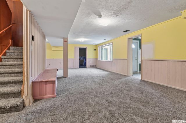 6224 Walker Avenue, Lincoln, NE 68507