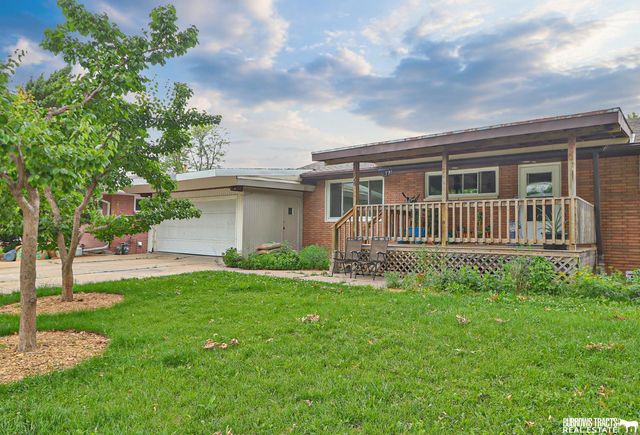6224 Walker Avenue, Lincoln, NE 68507