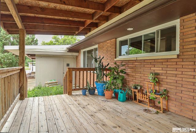 6224 Walker Avenue, Lincoln, NE 68507