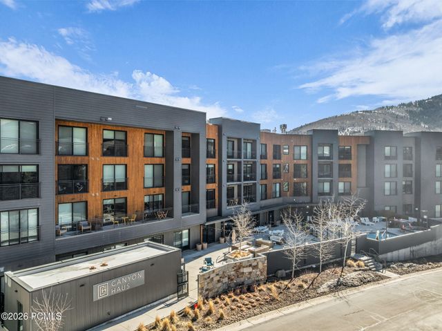 2670 W Canyons Resort Drive 412, Park City, UT 84098