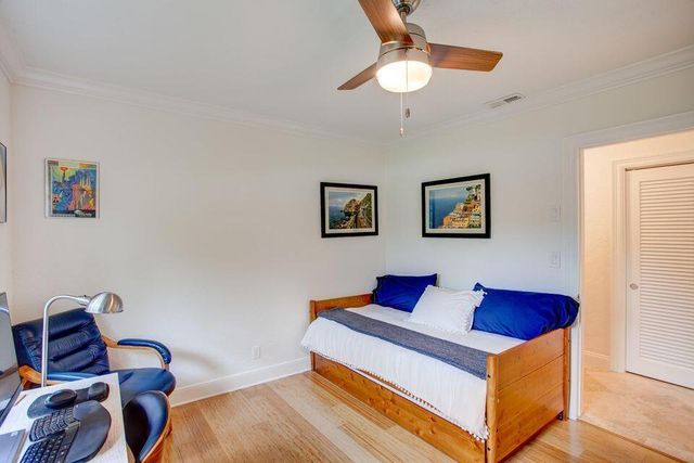 251 NE 2nd Circle, Boca Raton, FL 33431