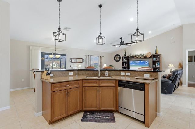 827 ROTONDA CIRCLE, Rotonda West, FL 33947