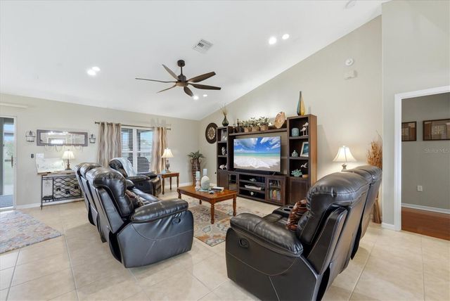 827 ROTONDA CIRCLE, Rotonda West, FL 33947