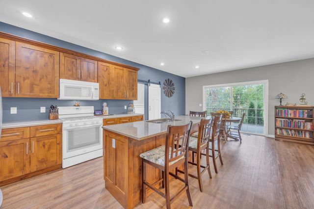 2575 58th St Lot 1, Vinton, IA 52349