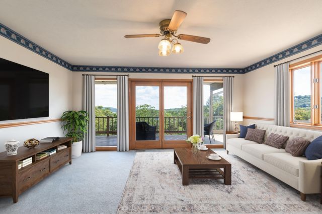 28 Monark Lane, Lampe, MO 65681