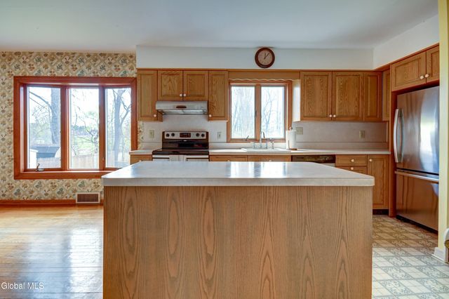 968 New Scotland Road, Albany, NY 12208
