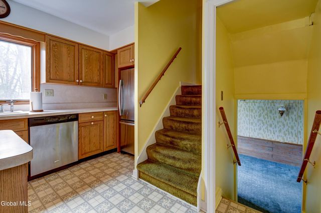 968 New Scotland Road, Albany, NY 12208