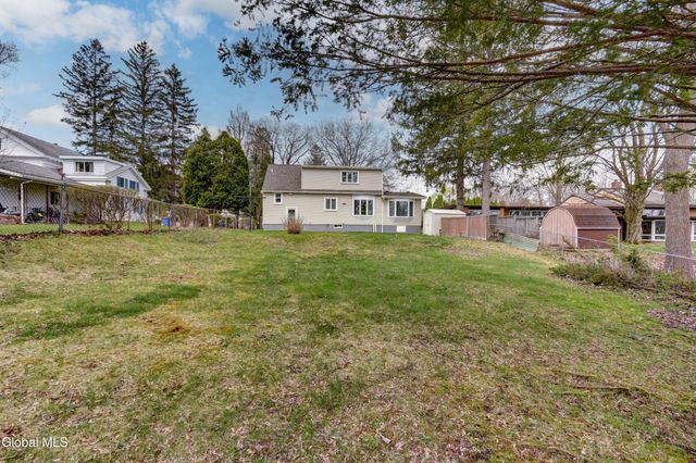 968 New Scotland Road, Albany, NY 12208