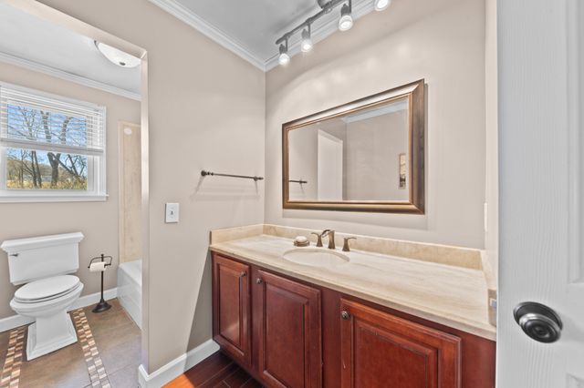 1002 Shannon Ln, Franklin, TN 37064