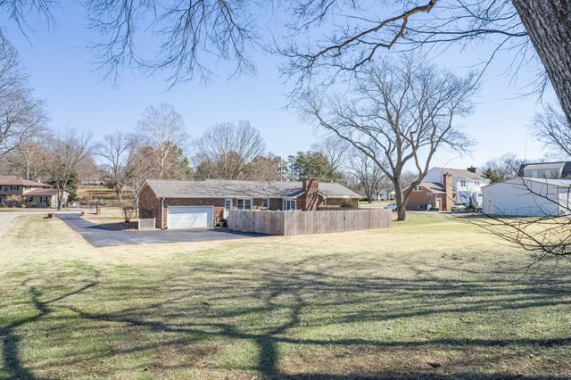 1002 Shannon Ln, Franklin, TN 37064