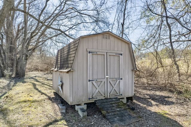 1002 Shannon Ln, Franklin, TN 37064