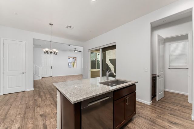 3725 Gulf Of Haifa Ave, Sacramento, CA 95834