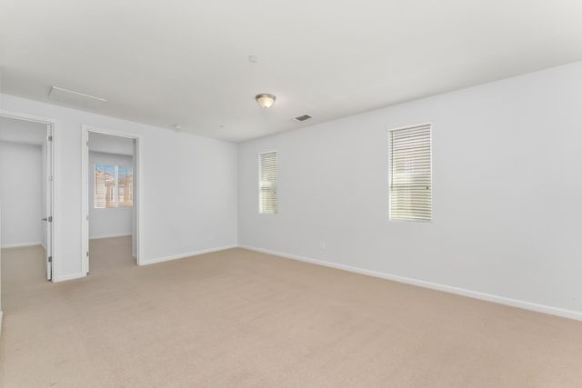 3725 Gulf Of Haifa Ave, Sacramento, CA 95834