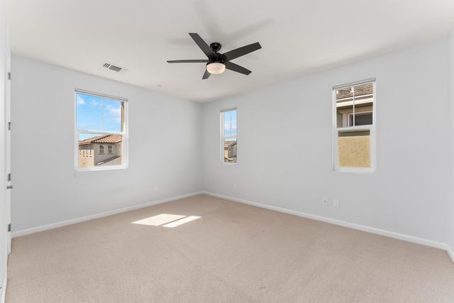 3725 Gulf Of Haifa Ave, Sacramento, CA 95834