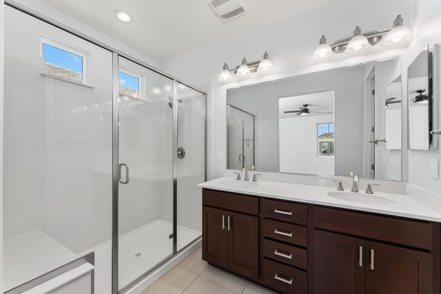 3725 Gulf Of Haifa Ave, Sacramento, CA 95834