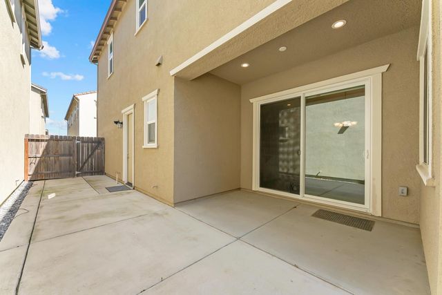 3725 Gulf Of Haifa Ave, Sacramento, CA 95834