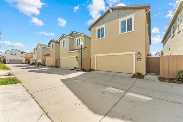 3725 Gulf Of Haifa Ave, Sacramento, CA 95834