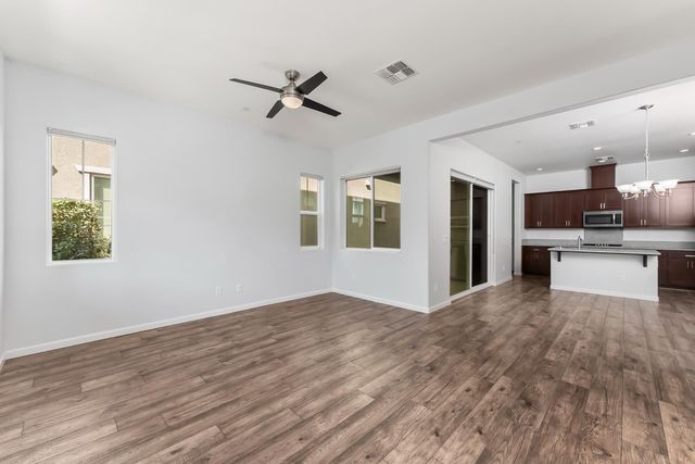 3725 Gulf Of Haifa Ave, Sacramento, CA 95834