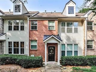 5480 Glenridge View 2008, Sandy Springs, GA 30342