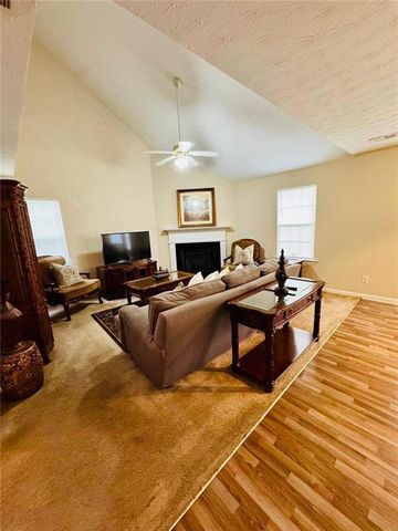 225 Hazelhurst Drive, Covington, GA 30016