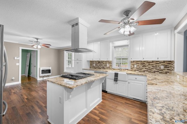 4500 Crystal Point, Southside, AL 35907