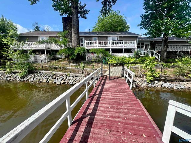 4500 Crystal Point, Southside, AL 35907