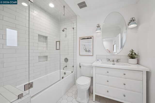 872 Solana Dr, Lafayette, CA 94549