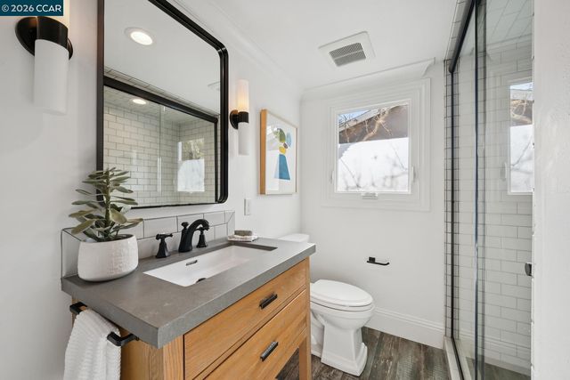 872 Solana Dr, Lafayette, CA 94549