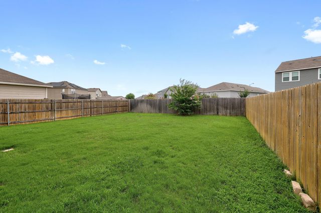 317 Bedford Falls LN, Jarrell, TX 76537