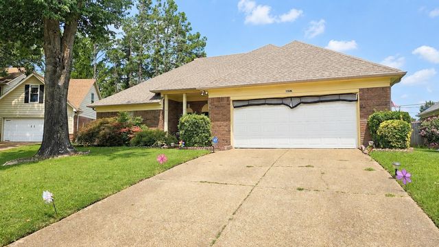 6652 BOYLSTON DR, Memphis, TN 38141