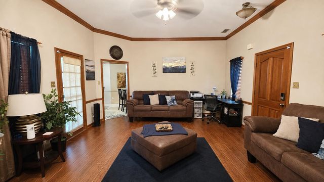 6652 BOYLSTON DR, Memphis, TN 38141