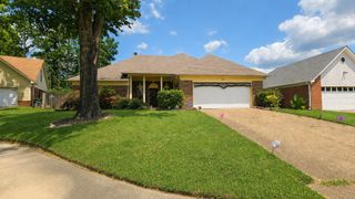 6652 BOYLSTON DR, Memphis, TN 38141