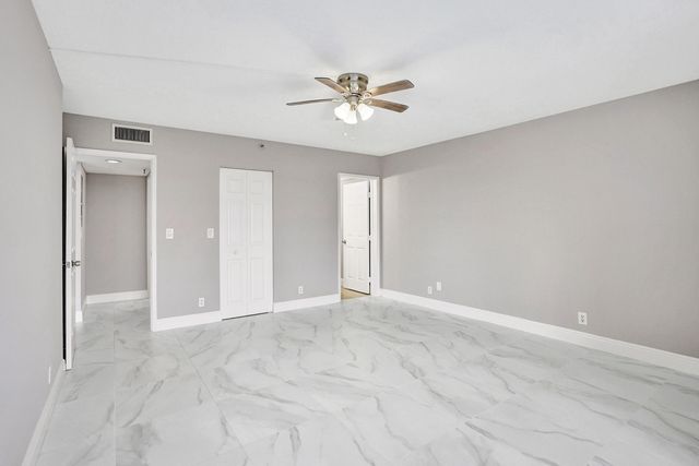 2200 S CYPRESS BEND Drive 707, Pompano Beach, FL 33069