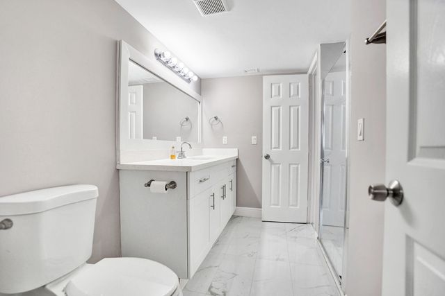 2200 S CYPRESS BEND Drive 707, Pompano Beach, FL 33069