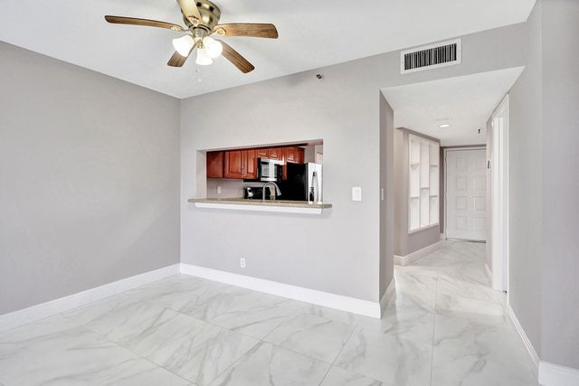 2200 S CYPRESS BEND Drive 707, Pompano Beach, FL 33069