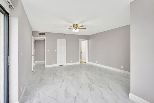 2200 S CYPRESS BEND Drive 707, Pompano Beach, FL 33069
