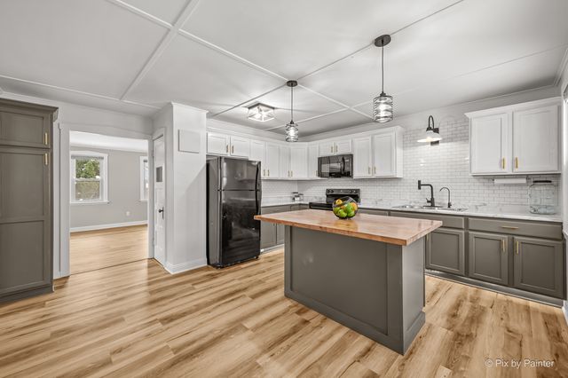 3608 Long Avenue, Johnsburg, IL 60051