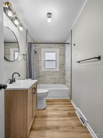 3608 Long Avenue, Johnsburg, IL 60051