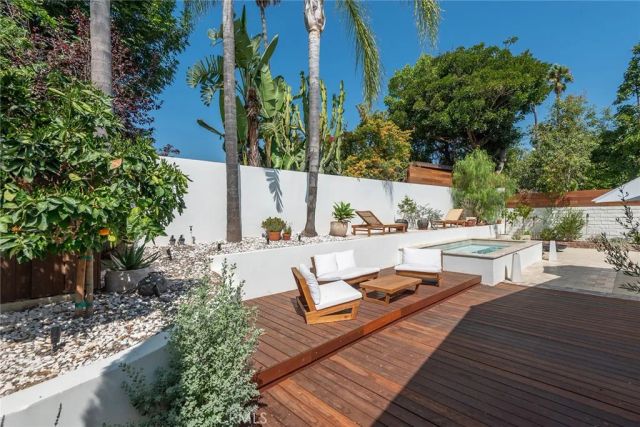 2043 Panamint Drive, Glassell Park, CA 90065