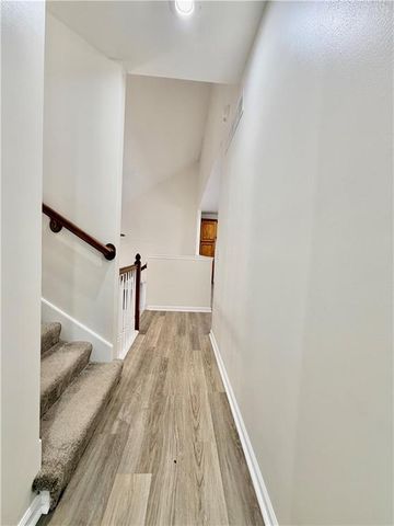 14917 Pine View Drive, Grandview, MO 64030