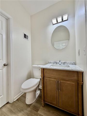 14917 Pine View Drive, Grandview, MO 64030